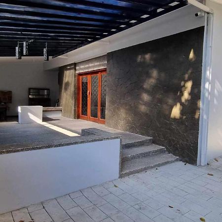 L'Pad Place Mandaluyong Exterior photo